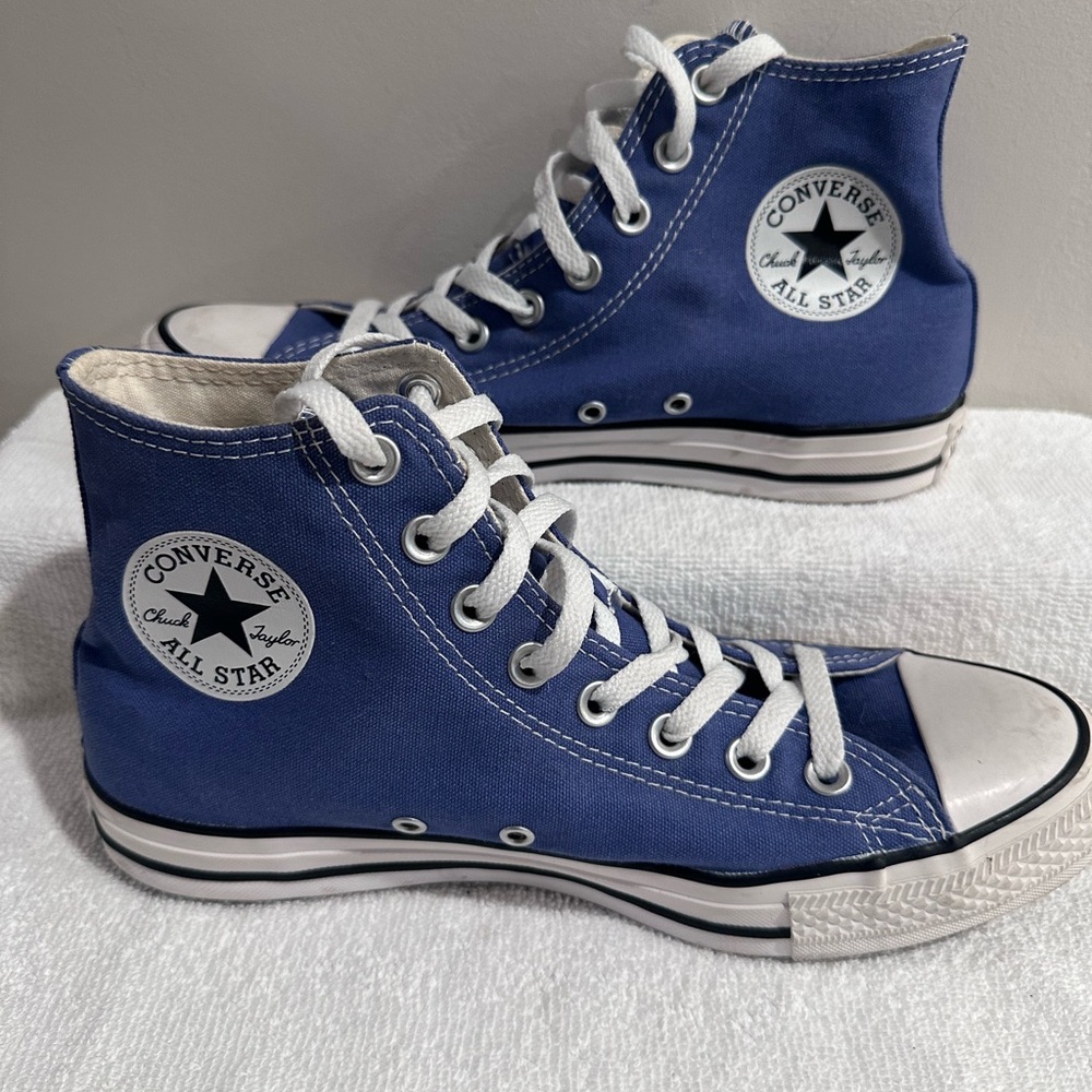 Converse Chuck Taylor High Top Blue Canvas Sneakers W9.5 M7.5